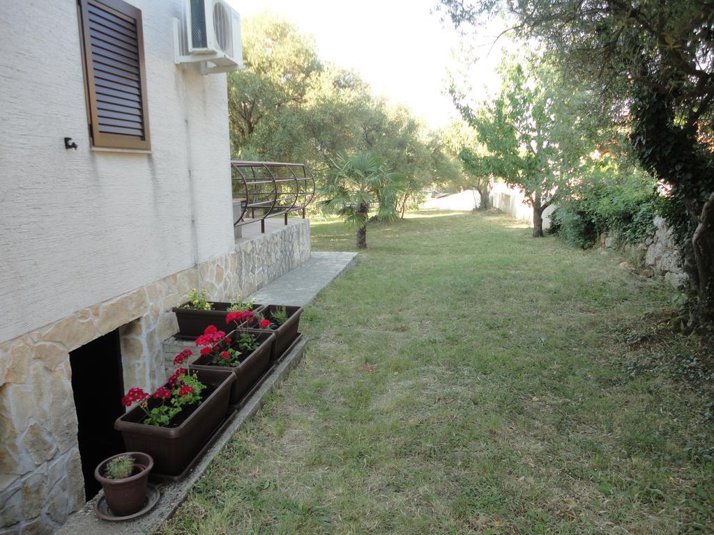 Apartments Juretic Drenje  Zewnętrze zdjęcie